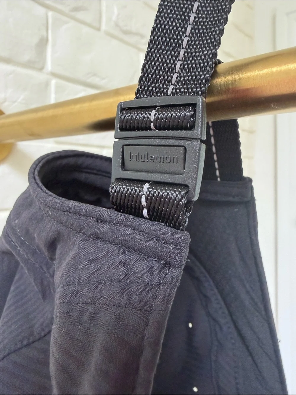 lululemon athletica simple black